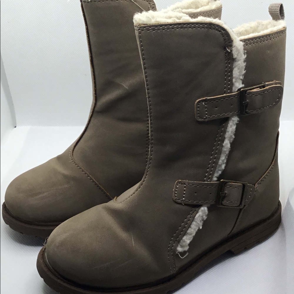 Toddler Size 11 faux fur boots